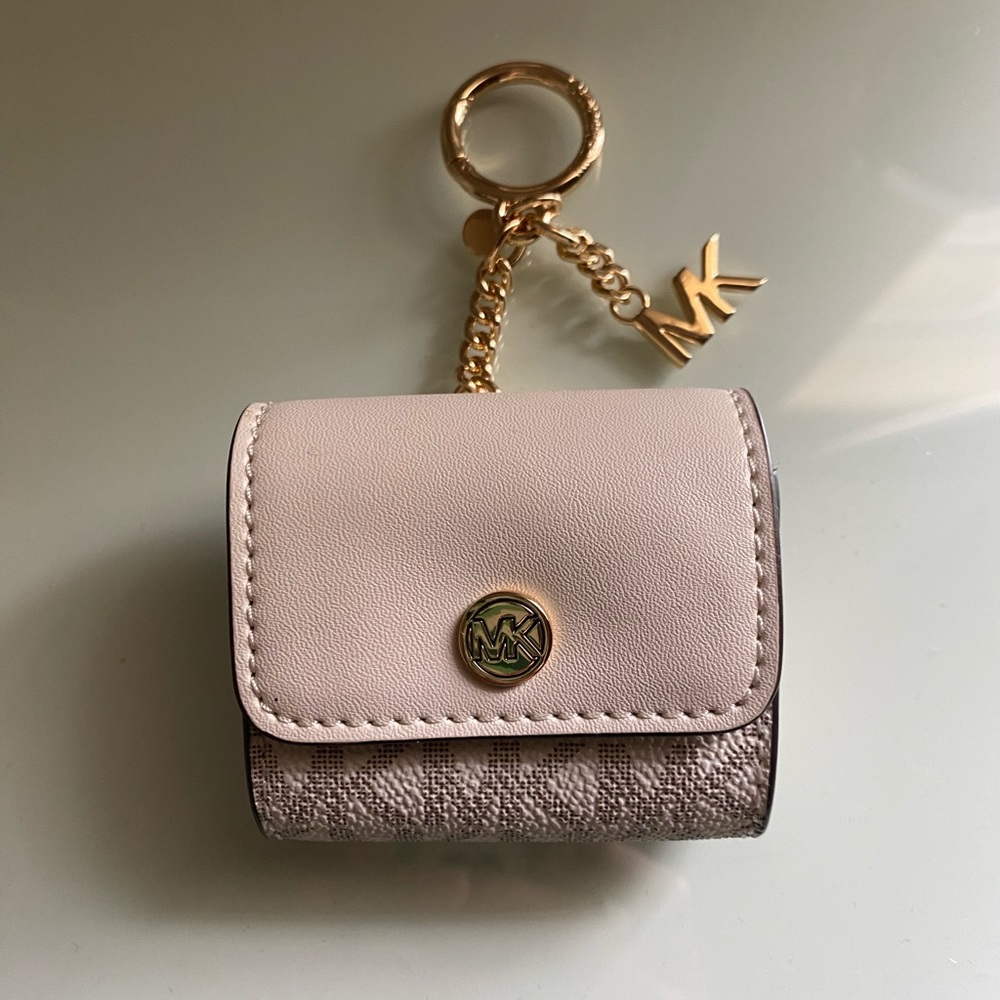 Michael Kors AirPod case